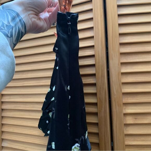 Kim Shui Silk Floral Skirt size XS - Picture 5 of 8